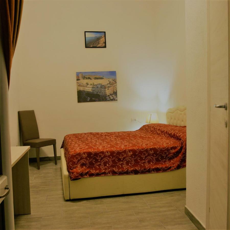 Boutique Oriente Express Ξενοδοχείο Κάλιαρι Εξωτερικό φωτογραφία