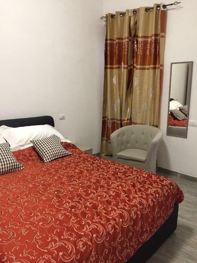 Boutique Oriente Express Ξενοδοχείο Κάλιαρι Εξωτερικό φωτογραφία