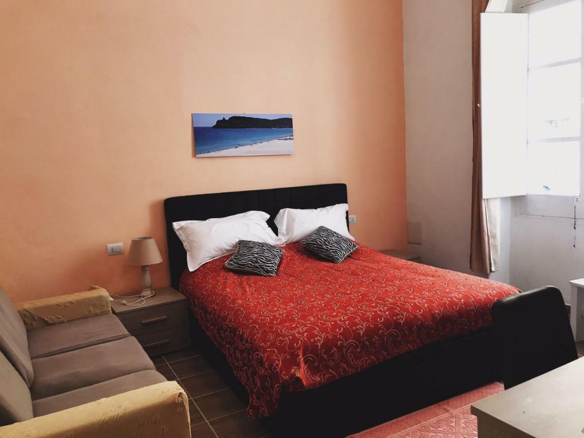 Boutique Oriente Express Ξενοδοχείο Κάλιαρι Εξωτερικό φωτογραφία