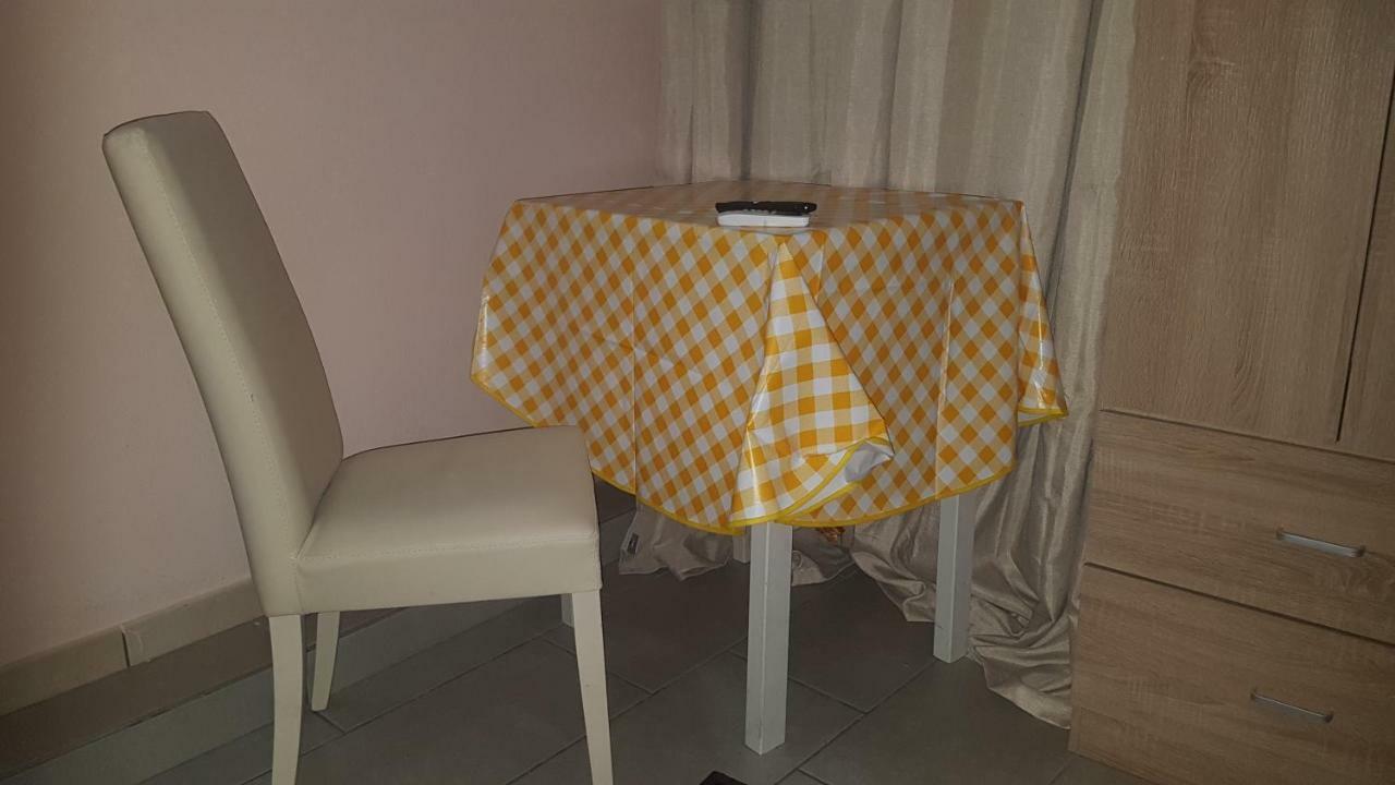 Boutique Oriente Express Ξενοδοχείο Κάλιαρι Εξωτερικό φωτογραφία